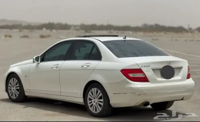 مرسيدس C200 للبيع 2