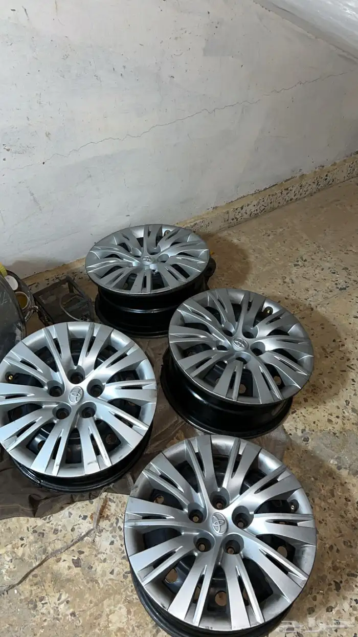 جنوط حديد بطوسهن كامري مقاس 16 جدد لارش ولا طعج ولا رجه 0