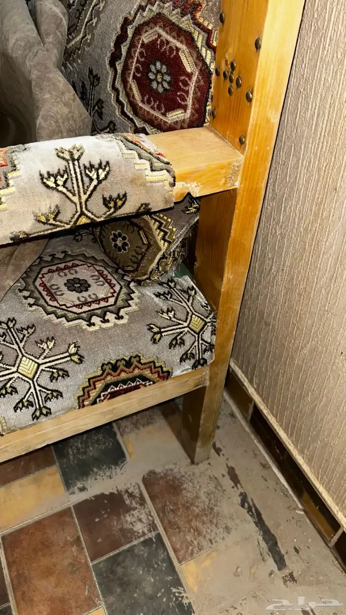 جلسة خارجية حالتها ممتااازة مع غطاء بي في سي 9