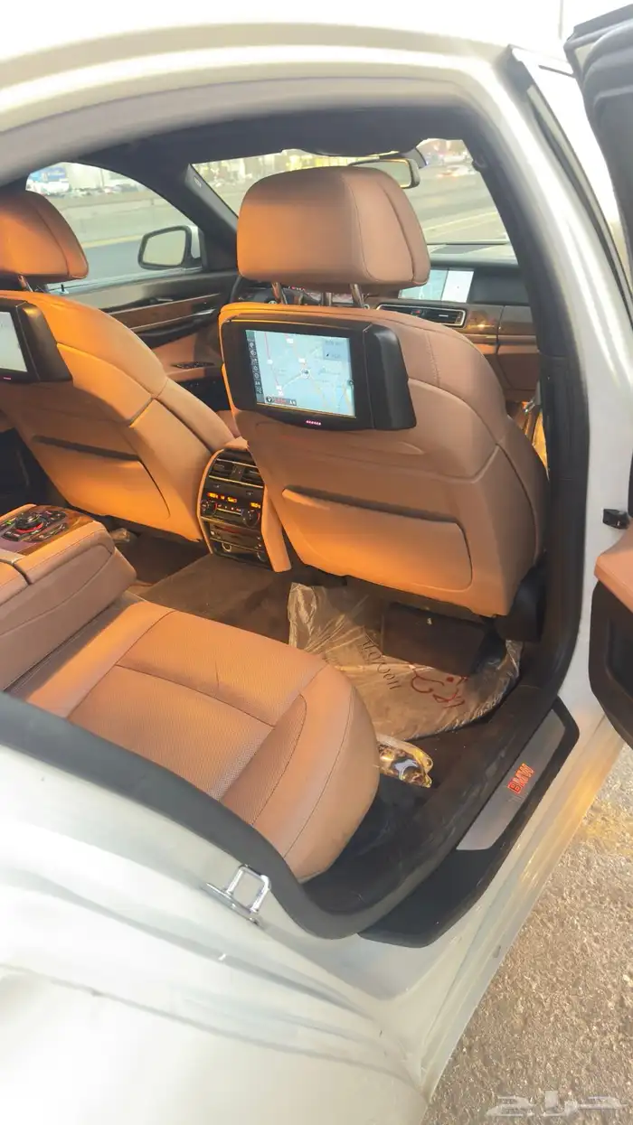 بي ام 740 Li فل قمة النظافه 22