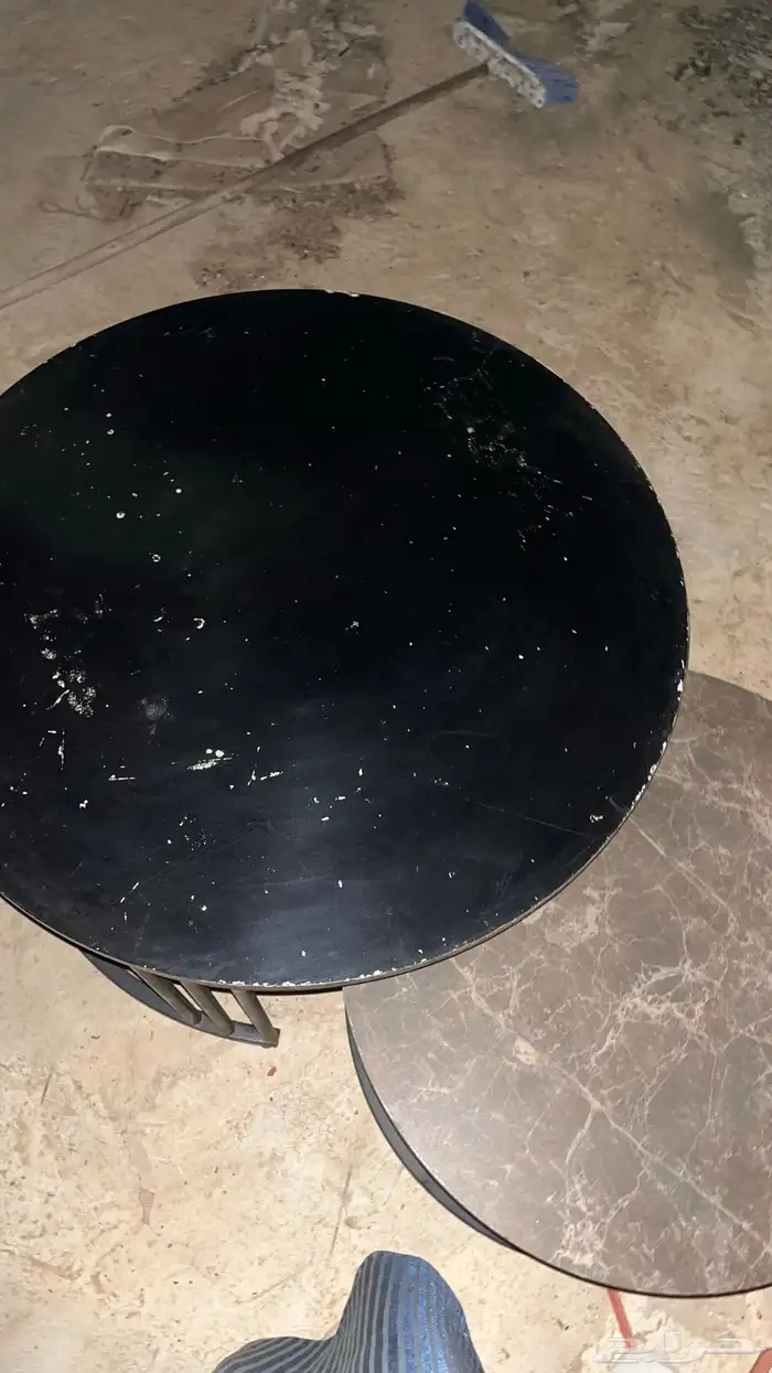 طاوله للبيع 0