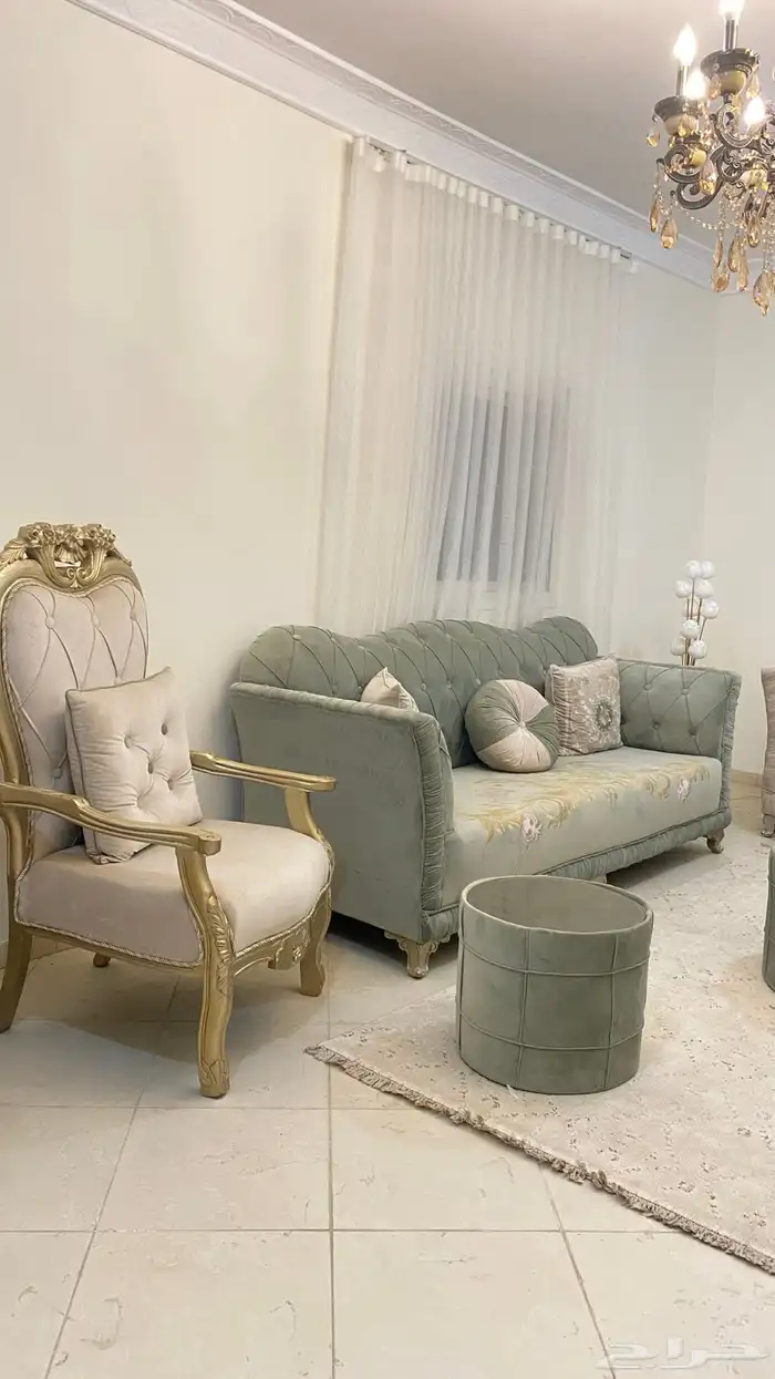 اثاث جديد لعرسان و البيع قابل للتفاوض 1