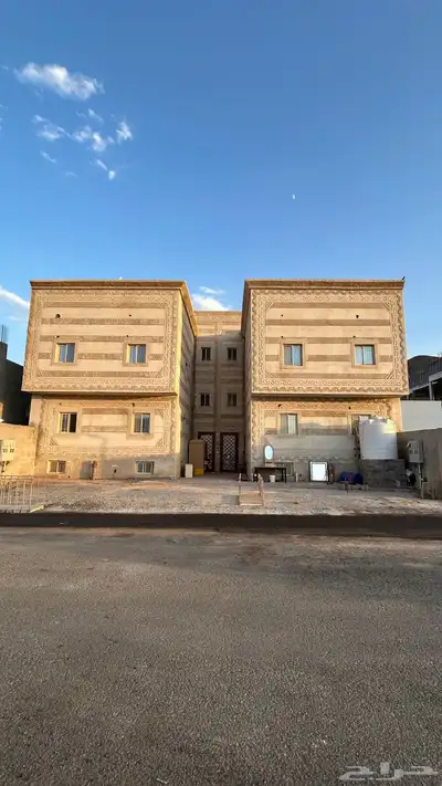 عمارة للإيجار بالكامل في حمراء الأسد 0
