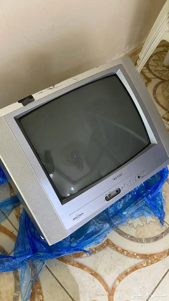 للبيع ثلاجة كبيره وتلفزيون ومكرويف 3