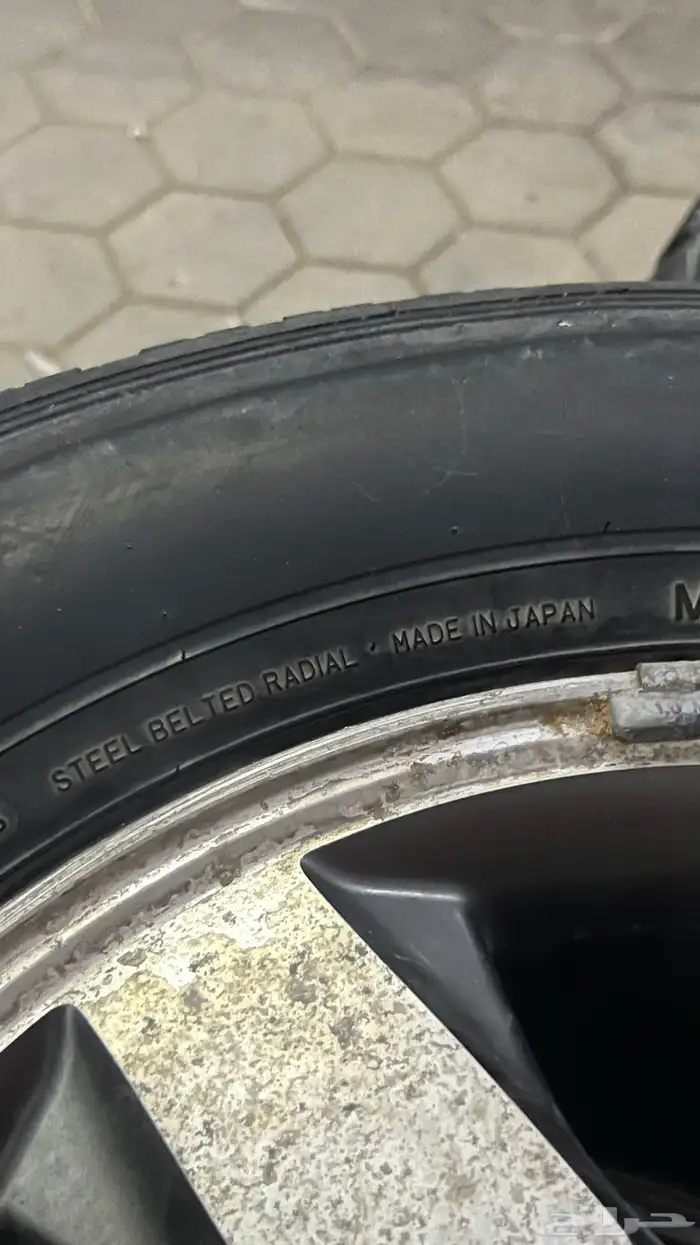 جنوط لكزس مع كفرات Dunlop 0