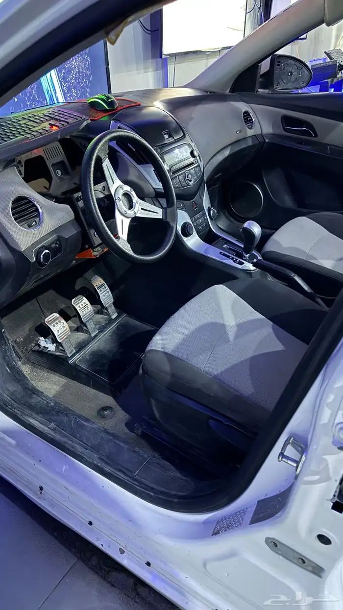 اسيتو كورسا سياره 0