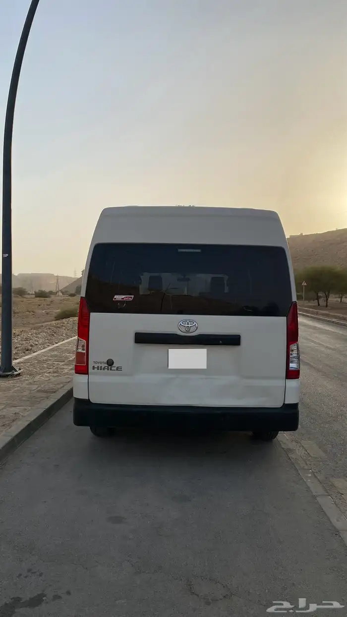 باص تيوتا 2023 6