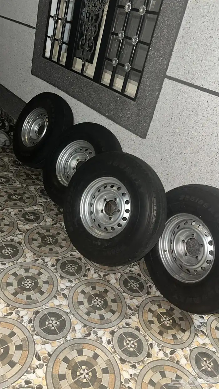 جنوط هلل مع كفراتهن مقاس 16 0