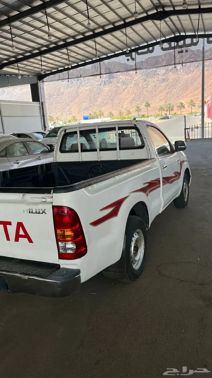 هايلوكس 2011 4