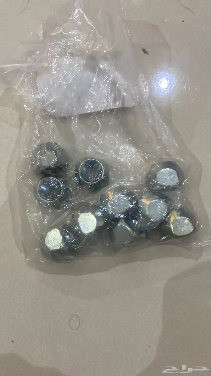 قطع جيب شاص ربع 84 28