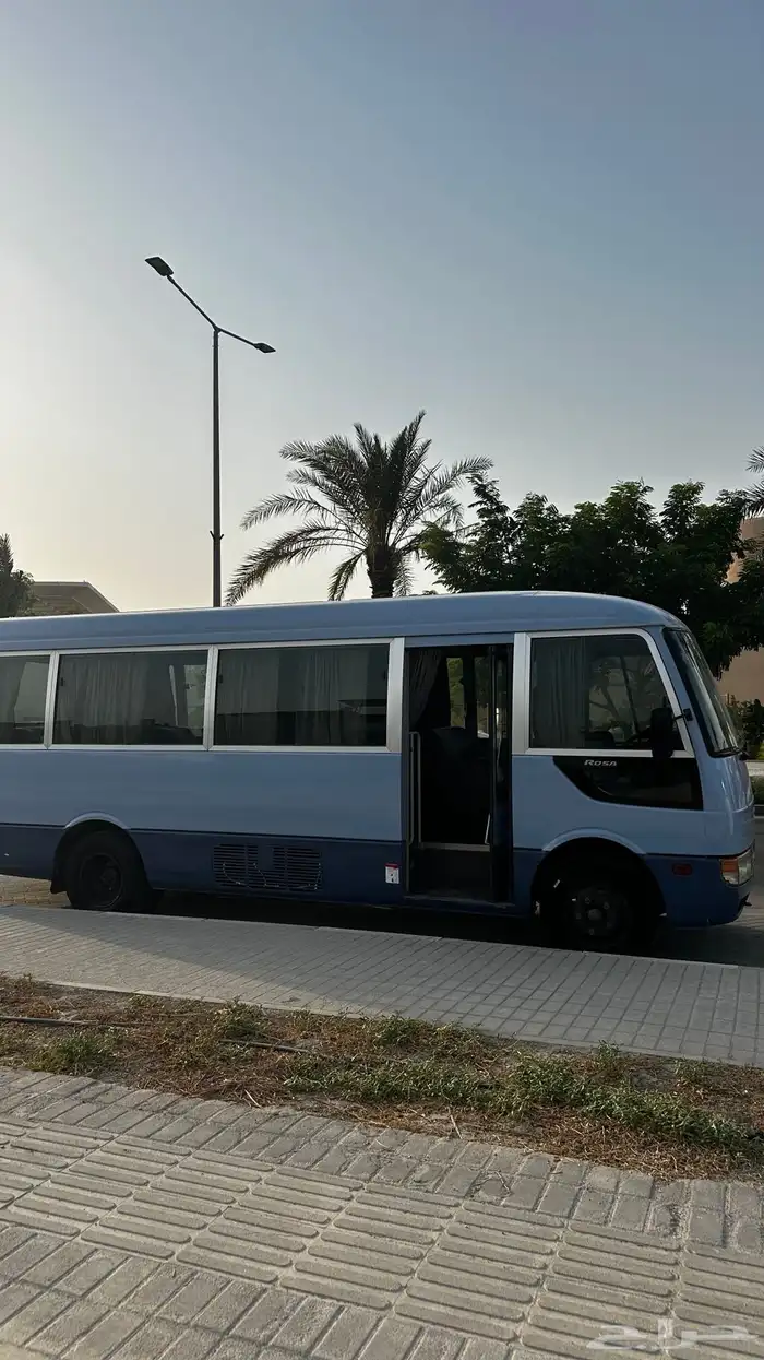 باص موستبيشي روزا 6