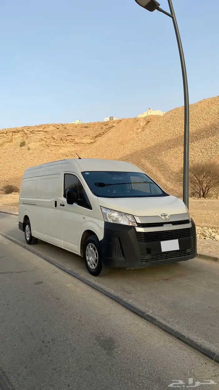 باص تيوتا 2023 0