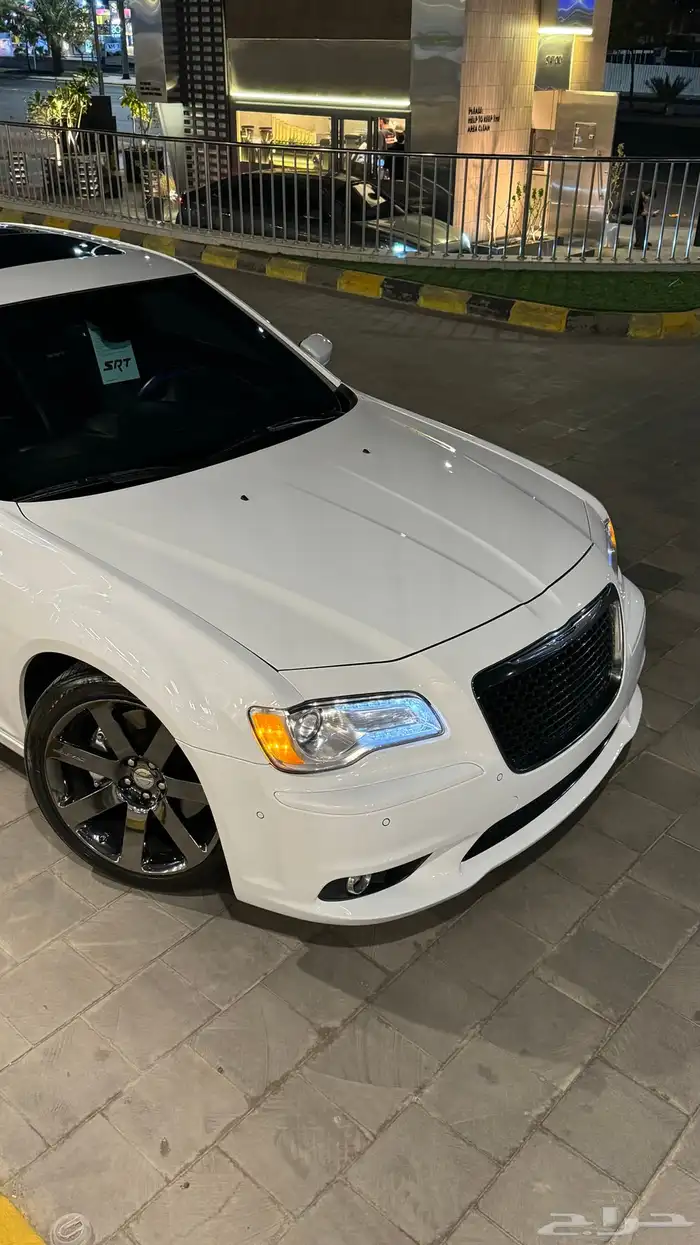 كرايسلر SRT صيانات المتحده 8