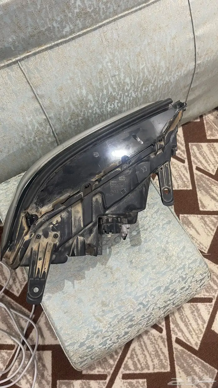 شمعة لاندكروز 2022 وكاله يسار 2