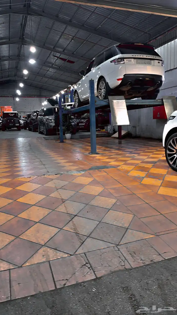 ورشة رنج روفر لصيانة السيارات 3