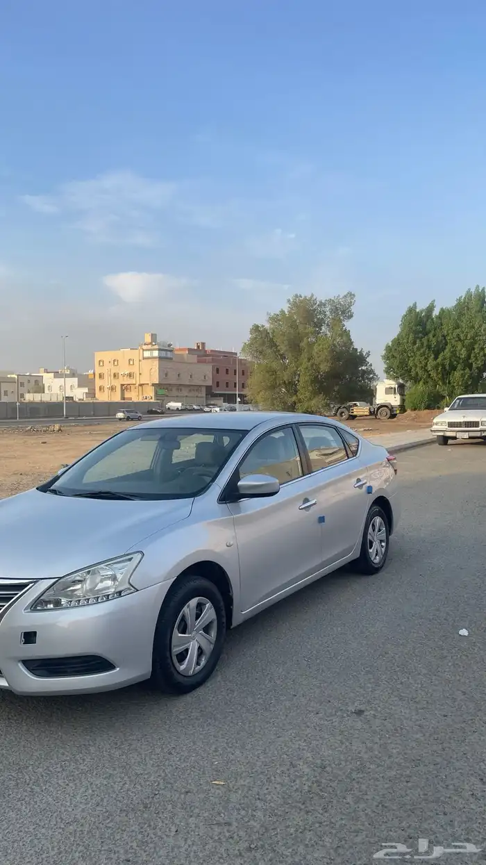 نيسان سنترا 2015 3