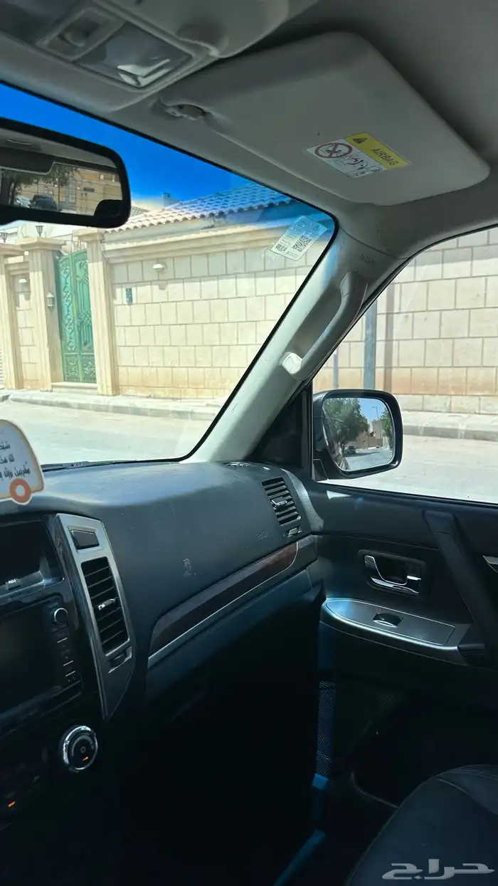 للبيع باجيرو ربع فل كامل 2016 وكاله 11