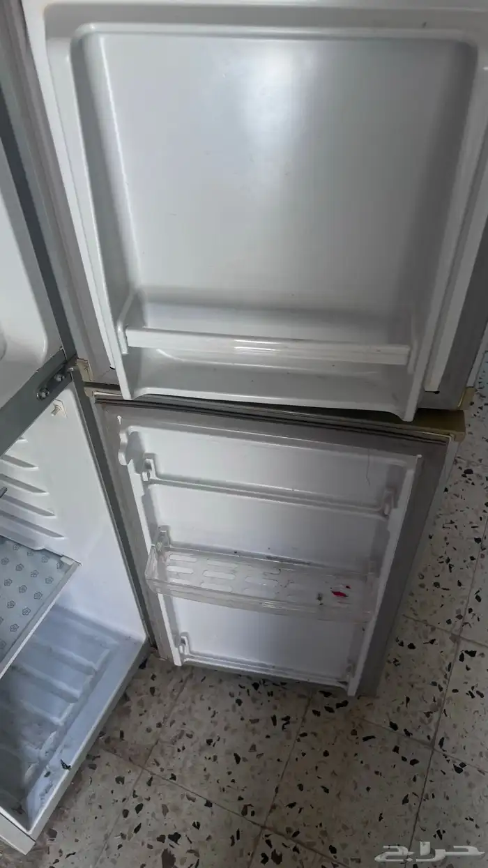 ثلاجه للبيع 2