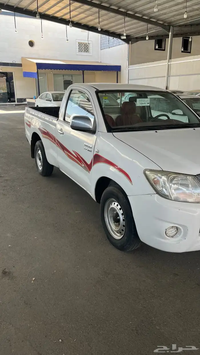 هايلوكس 2011 3