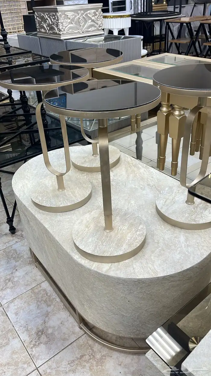 طاولات تفصيل حسب طلب 58