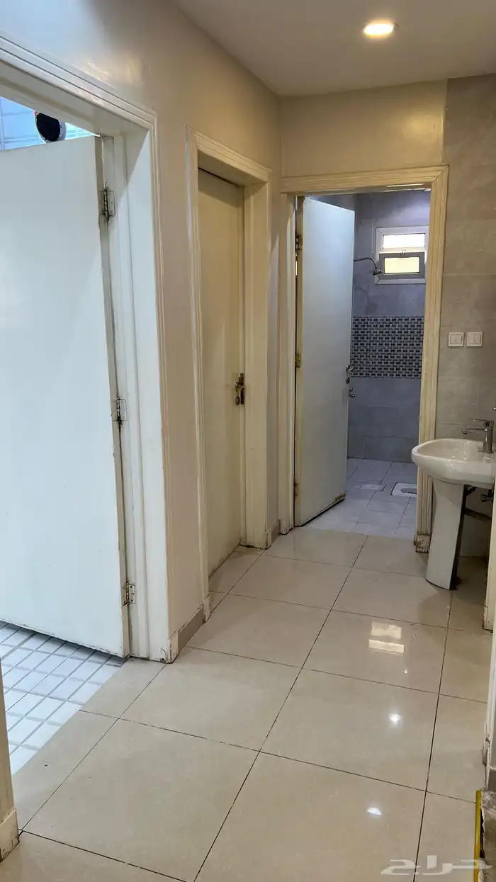 شقة للاجار حي طويق 3