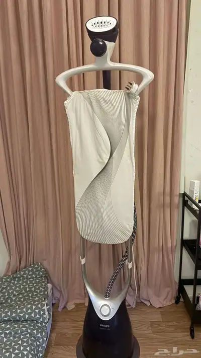 مكواة ملابس فيليبس بخار بحاله ممتازه جدا 0