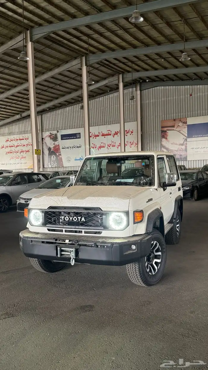جيب ربع فل كامل ديزل 2025 وارد الوكيل سعودي اصفار 12