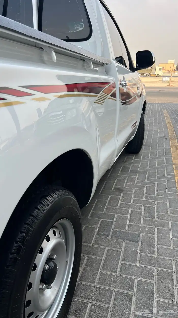 هايلكس ملكززه الدمام 13 26