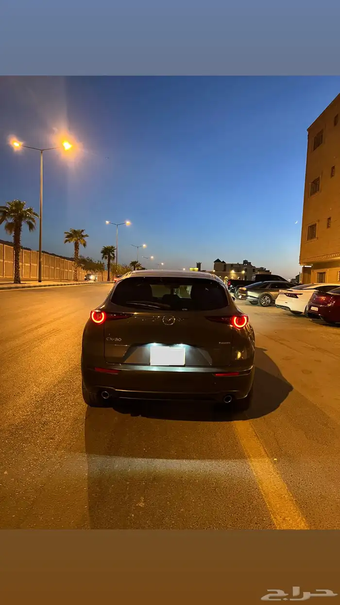مازدا CX-30 12
