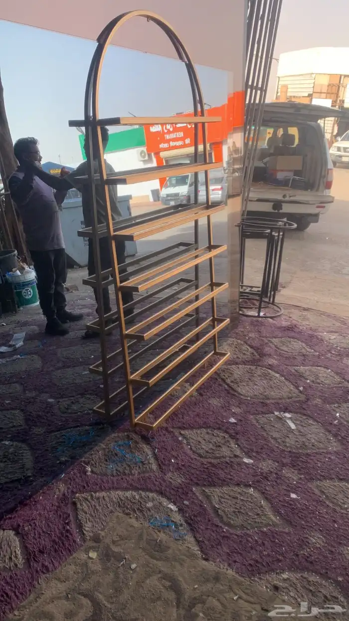 رفوف حديد للمشاغل 0