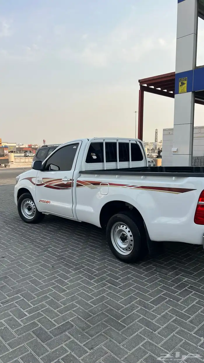 هايلكس ملكززه الدمام 13 24
