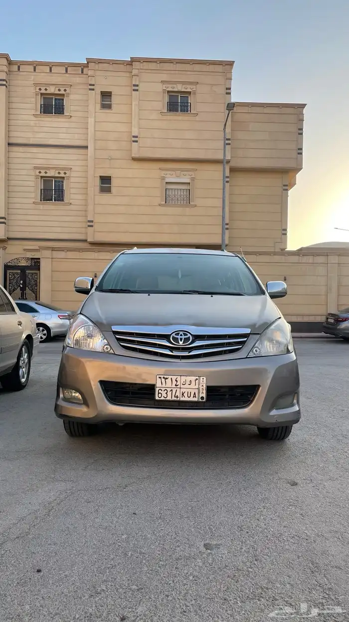 انوفا 2010 1