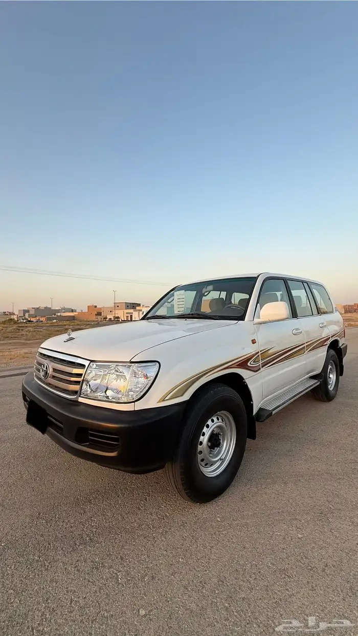 لاندكروزر GX هدد 2006 قير عادي عداد 172 الف فقط 2