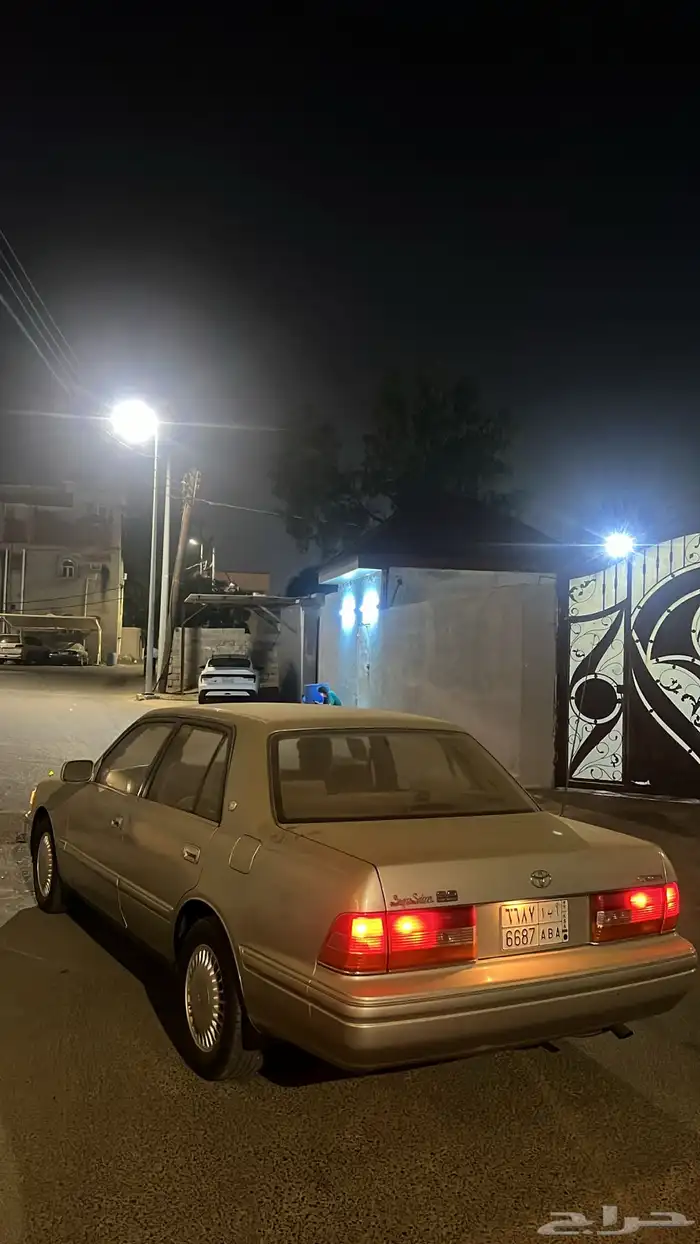 تويوتا كراون 2