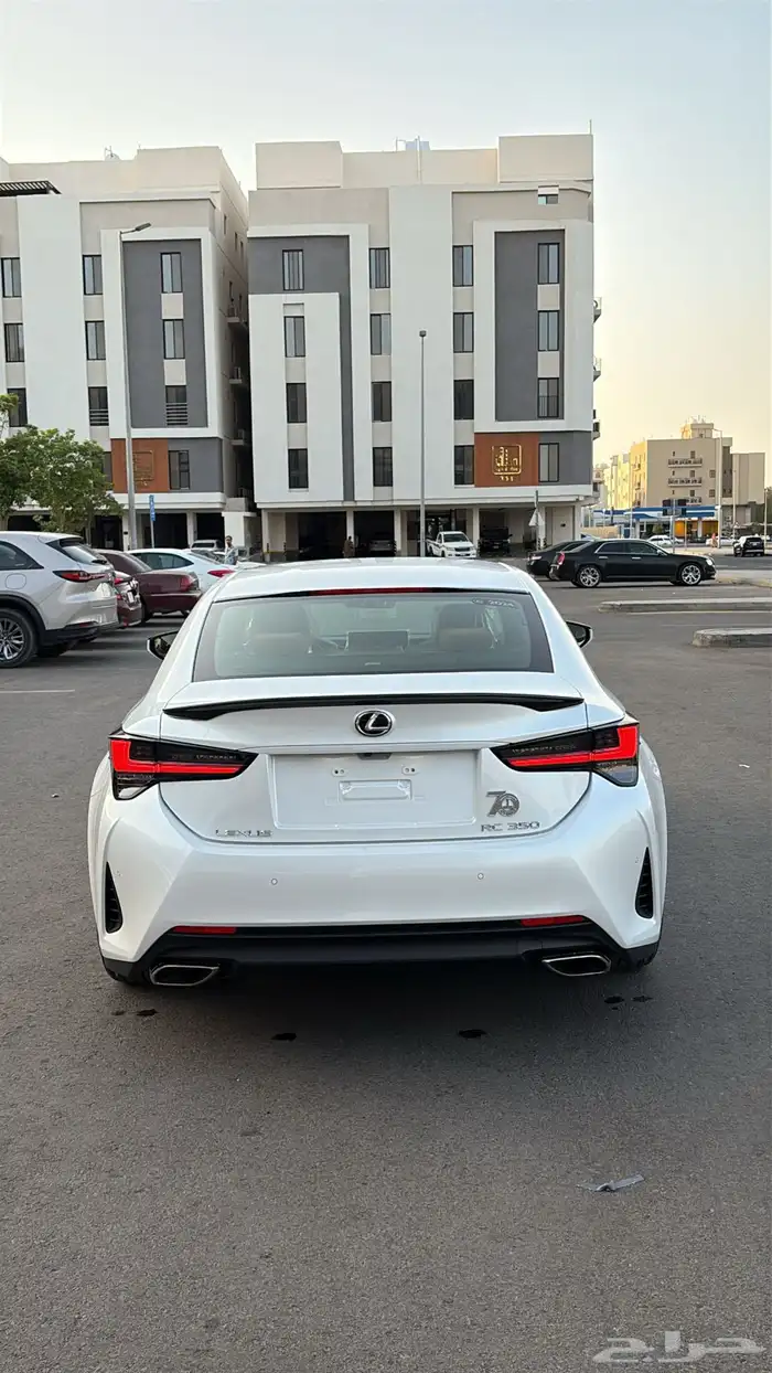 لكزس RC 350 موديل 2024   جديدة زيرو 4