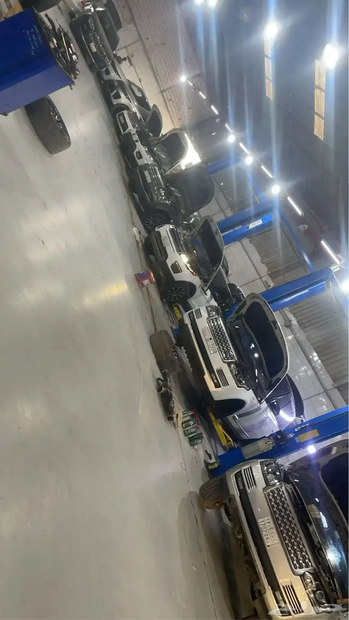 ورشة رنج روفر لصيانة السيارات 14