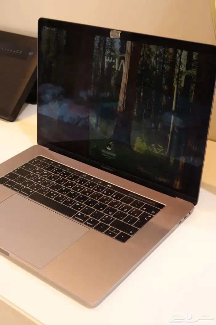 ماك بوك برو 15 انش MacBook pro 5