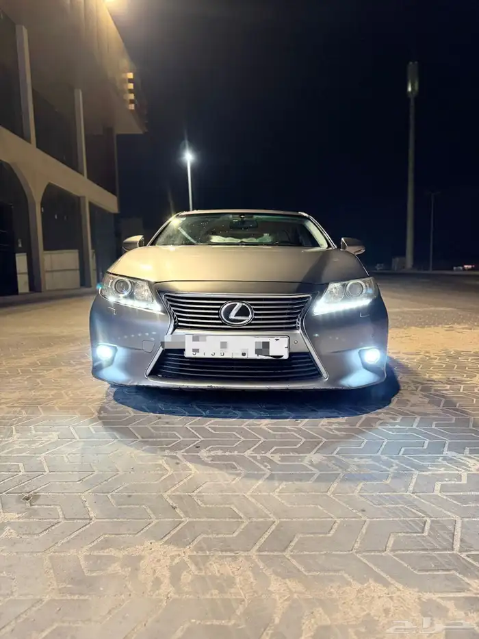 لكزس ES 250 سعودي موديل 2015 نظيفة ومناسبة للمستخدم 1