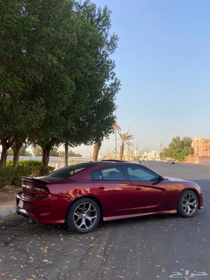 للبيع دودج تشارجر فل كامل v6 2018 9