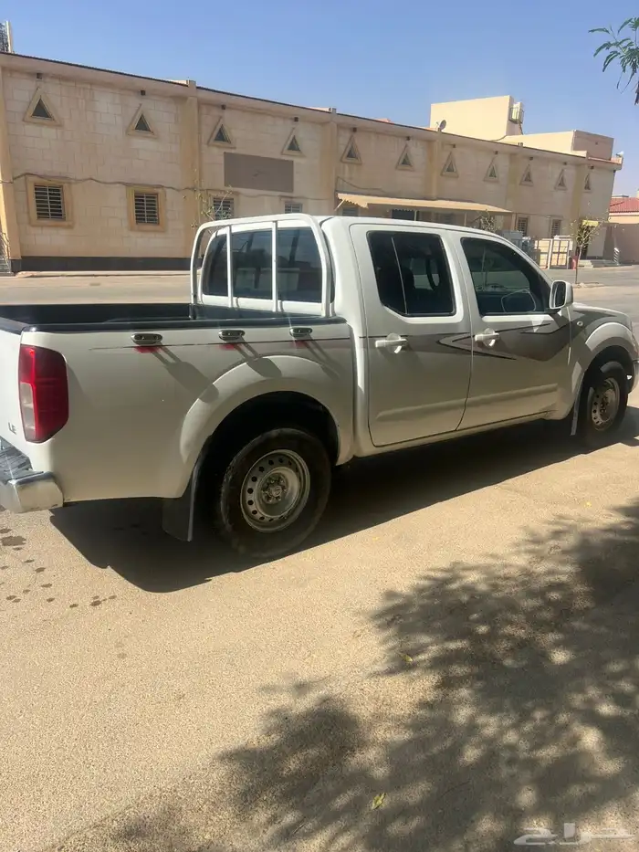 للبيع نيسان نافارا 2014 بانزين مجدد مفحوص 0