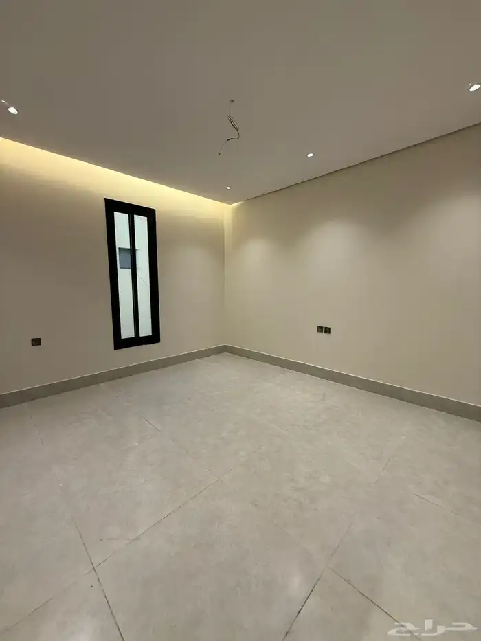 للبيع فيلا روف علويه حي البوادي مدخل مستقل شرقيه 1