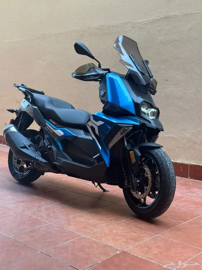 دباب bmw c400x 1