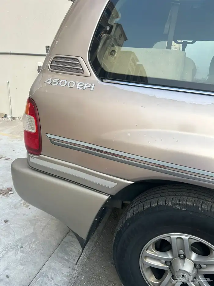 جيب لاند كروزر 2006Glx 3