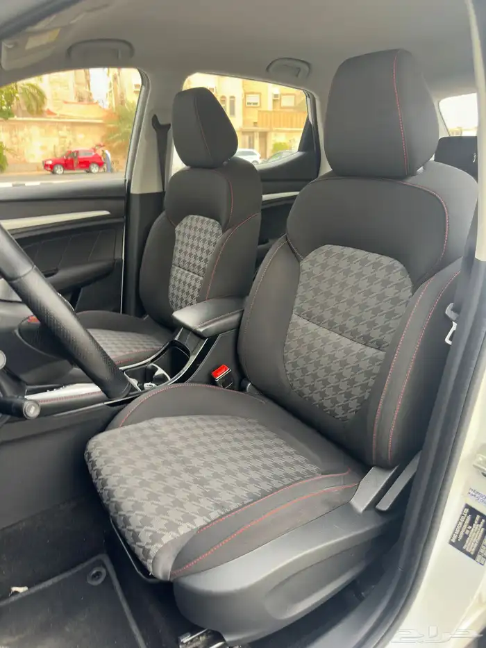 MG   ZS   2022 البيع 33000 الف 10