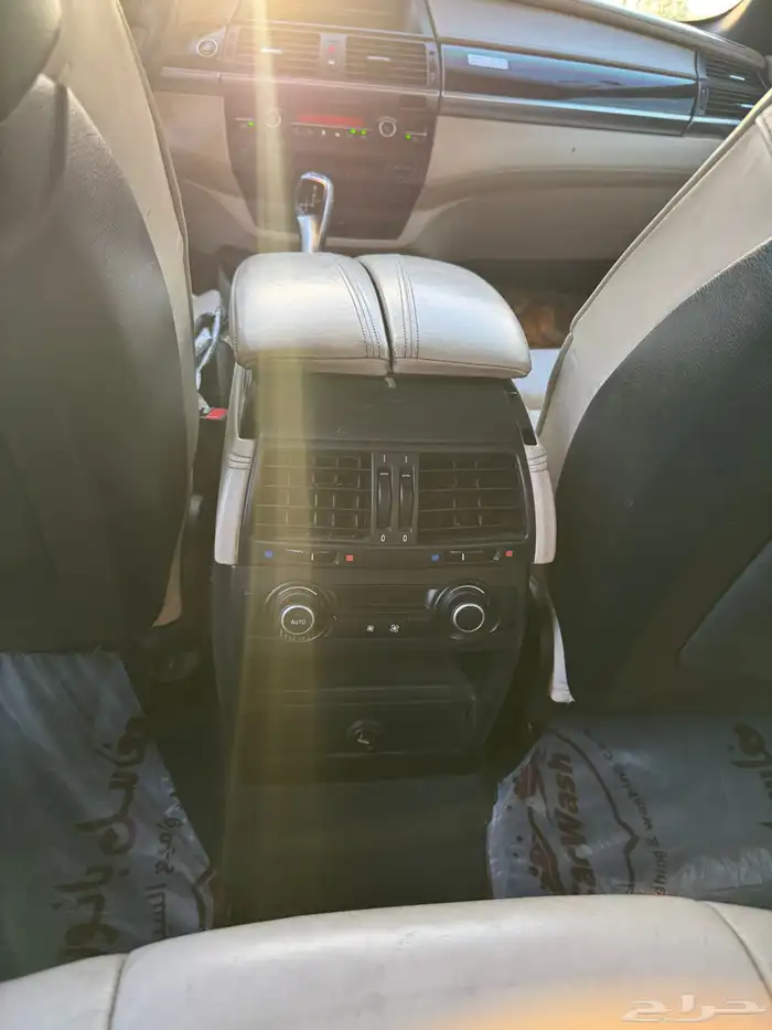 BMW X5 10 year edition 2010 بي ام دبليو اكس فايف 16