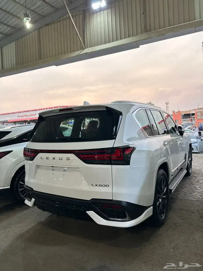 لكزس LX600 F SPORT 2025 جديد لوحة سعودي اقل سعر 4