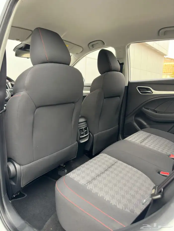 MG   ZS   2022 البيع 33000 الف 7