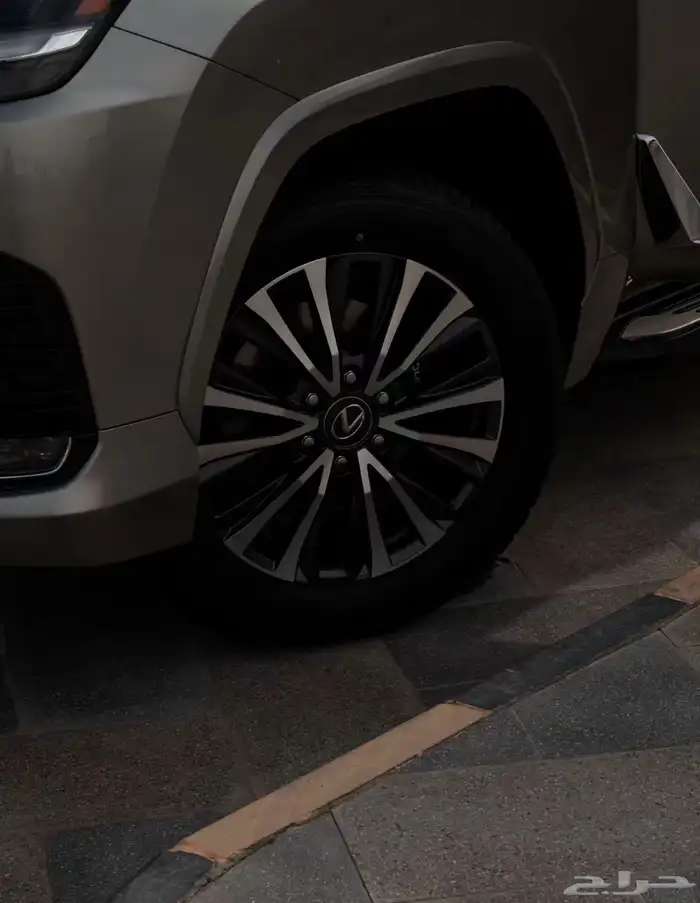 جنوط جيب لكزس LX700h موديل 2025 1