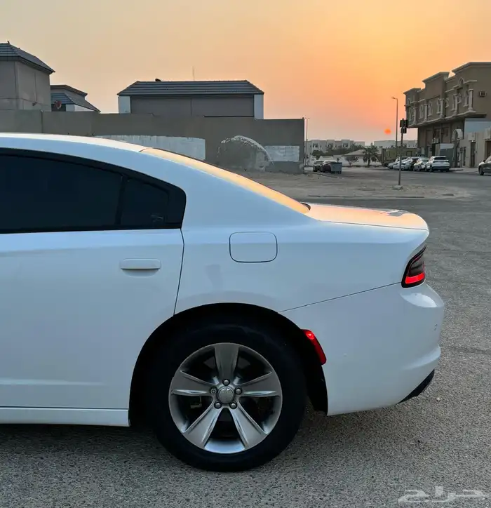 دوج تشارجر SXT فل كامل بدون فتحه 4