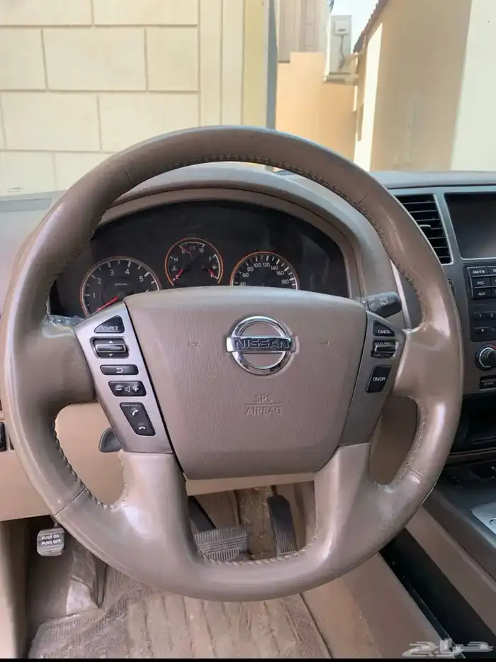 نيسان أرمادا فل كامل LE بلاتينيوم 8